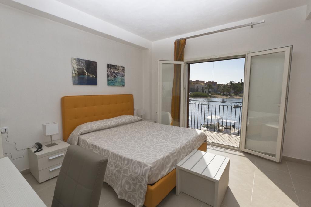 Silvia Affittacamere Lampedusa Exterior photo